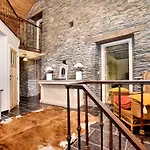 Ardennic For Groups فندق 3*